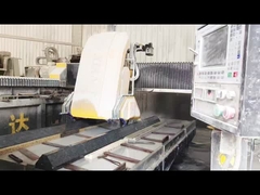 Maszyna do cięcia liniowego 3 osi z drobnym fresowaniem i drobnym cięciem