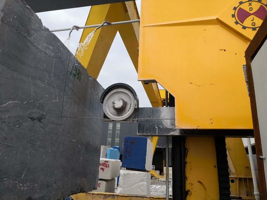 Maszyna do piły diamentowej sterowana CNC z wysoką precyzją cięcia i czterospindlowym połączeniem do cięcia kamienia