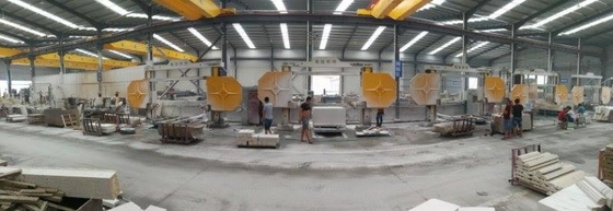 Maszyna do piły diamentowej CNC z czterema spindlami
