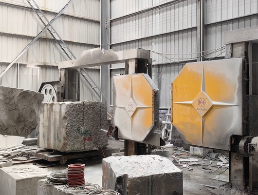 Diamentowa piła drukowana w obrębie maksymalnej obróbki Rozmiar 2000*3000*1500mm I waga brutto 5500kg