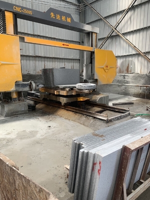 Średnica kół 1600 mm Maszyna CNC Diamentowa piła drukowana z precyzyjnym cięciem