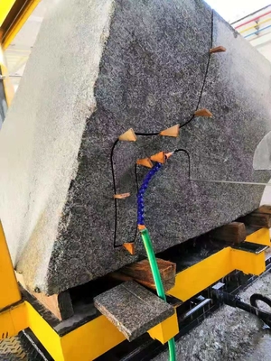 5 osi CNC Precision Diamond Wire Saw Machine dla dokładnych potrzeb cięcia 3D