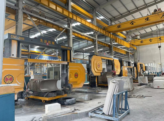 Wysokiej prędkości CNC Maszyna do piły diamentowej CNC-2000/2500/3000 Do specjalnych kształtów, płyt kolumn