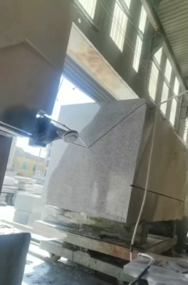 Wysokowydajna 4-osiowa maszyna do cięcia żaru diamentowego CNC