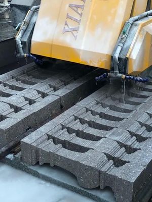 Maszyna do cięcia CNC 3 osi z mocą 220V 15kw silnika głównego i 21,5kw mocy brutto dla barier granitowych