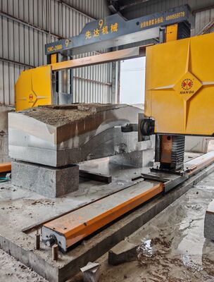 Maszyna do piły z diamentowym drutem o przenośnej bramce z 3500*3500*2200mm, maksymalny rozmiar obróbki i sterowanie CNC/PLC dla wysokiej precyzji cięcia kamienia