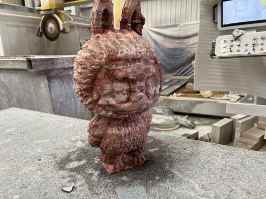 System bezpieczeństwa Maszyna do cięcia piły mostkowej o masie brutto 5100kg i mocy brutto 57/67kw