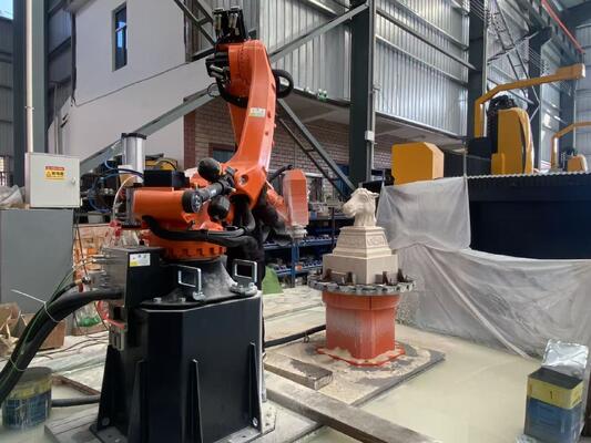 6-osiowa robotyczna maszyna do cięcia kamienia CNC ze sterowaniem interpolowanym i wrzecionem BT40 do wielkoskalowego rzeźbienia do 3100 mm