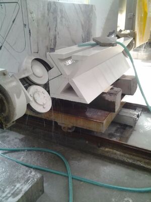 Automatyczna maszyna do cięcia kamienia CNC z silnikiem głównym 15 kW