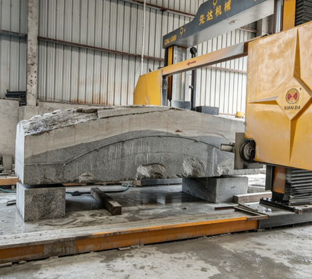 Gantry Mobilna Maszyna do Cięcia Bloków Kamiennych CNC PLC z Drutem
