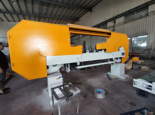 Dwufunkcyjna przecinarka kamienia CNC z silnikiem głównym 7,5 kW, maksymalną szerokością cięcia 1250 mm i zmienną prędkością przenośnika