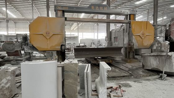 CZN-PROFILING WIRED SAG MACHINE ¥ RZĄDZIEŁKI ZAWIĄZANE Z ZAWIĄZĄCYMI WYROWAMI KURWĄCYMI, KOLUMNĄCYMI I TUMBSTONE (3000*3000*1500MM)