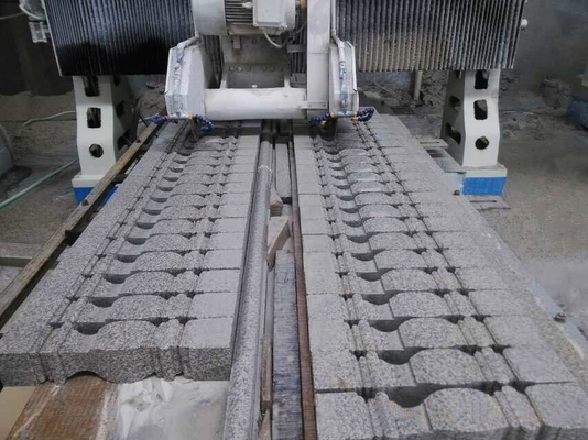 Maszyna do cięcia profili CNC Plc Dwa ostrza Gantry Typ 350 mm do 600 mm